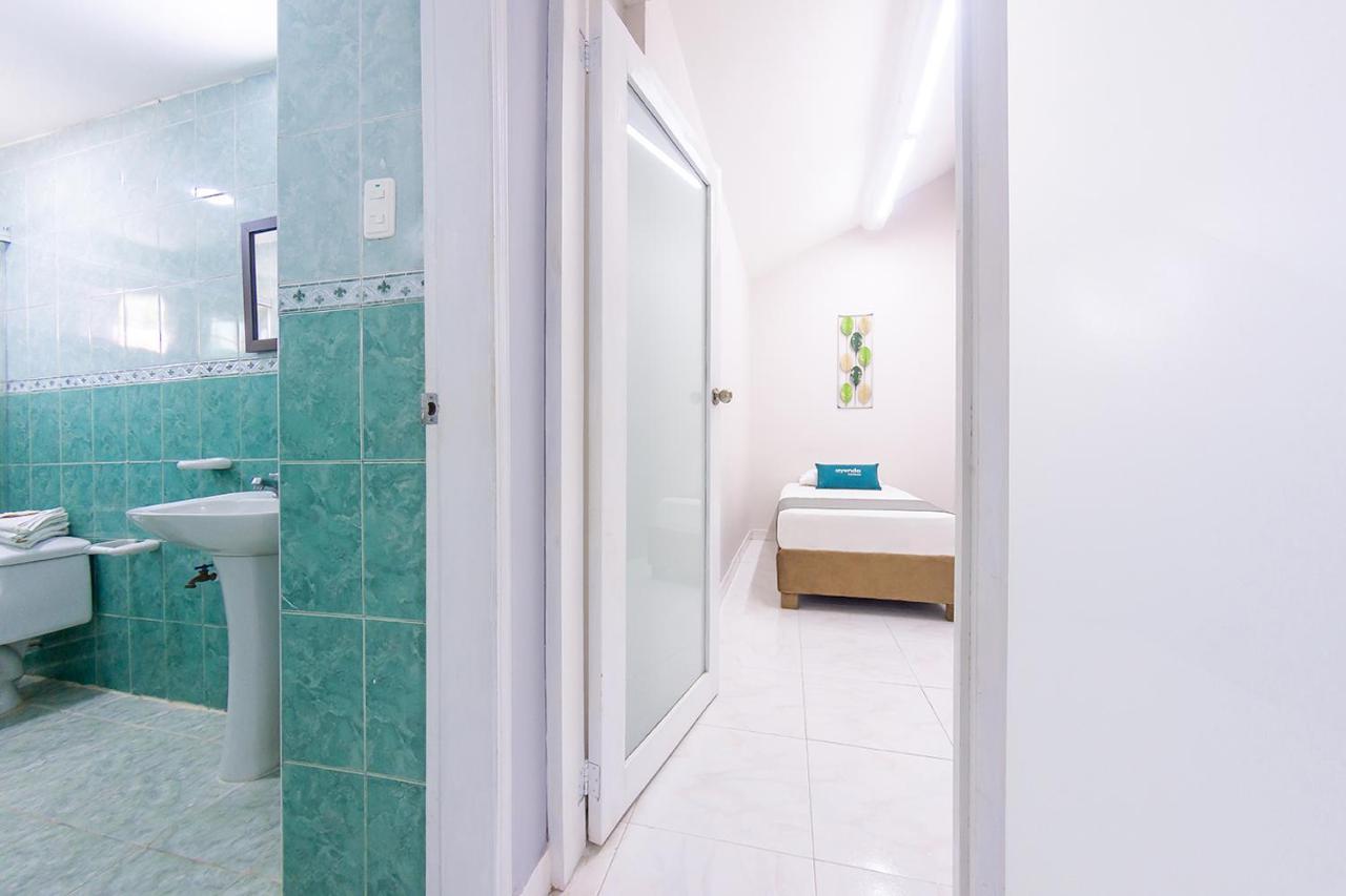 Ayenda Isla De Manga Hotel Cartagena Ngoại thất bức ảnh